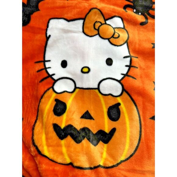 Hello Kitty Halloween Plush Throw Blanket - Oversized 60"x90", Orange - Picture 4 of 8
